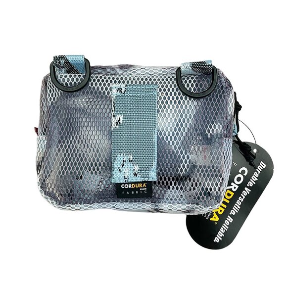 Supreme SS20 Mesh Shoulder Bag Blue Chocolate Chip Camo - Picture 3 of 6